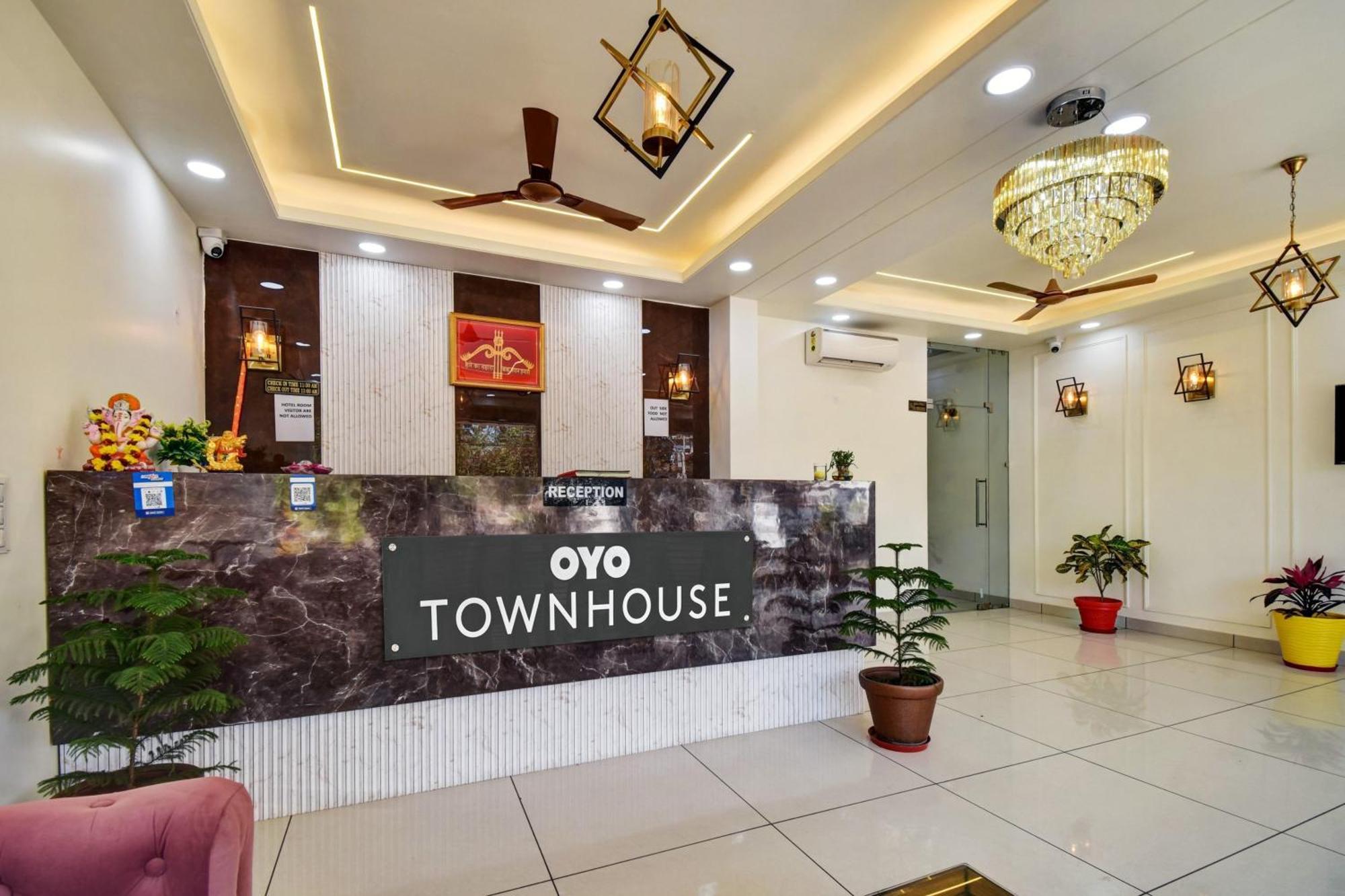 Hotel M.S Jaipur Bagian luar foto